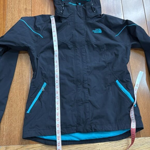 The North Face Women’s Black and Teal Hyvent Jacket size M - Picture 8 of 11